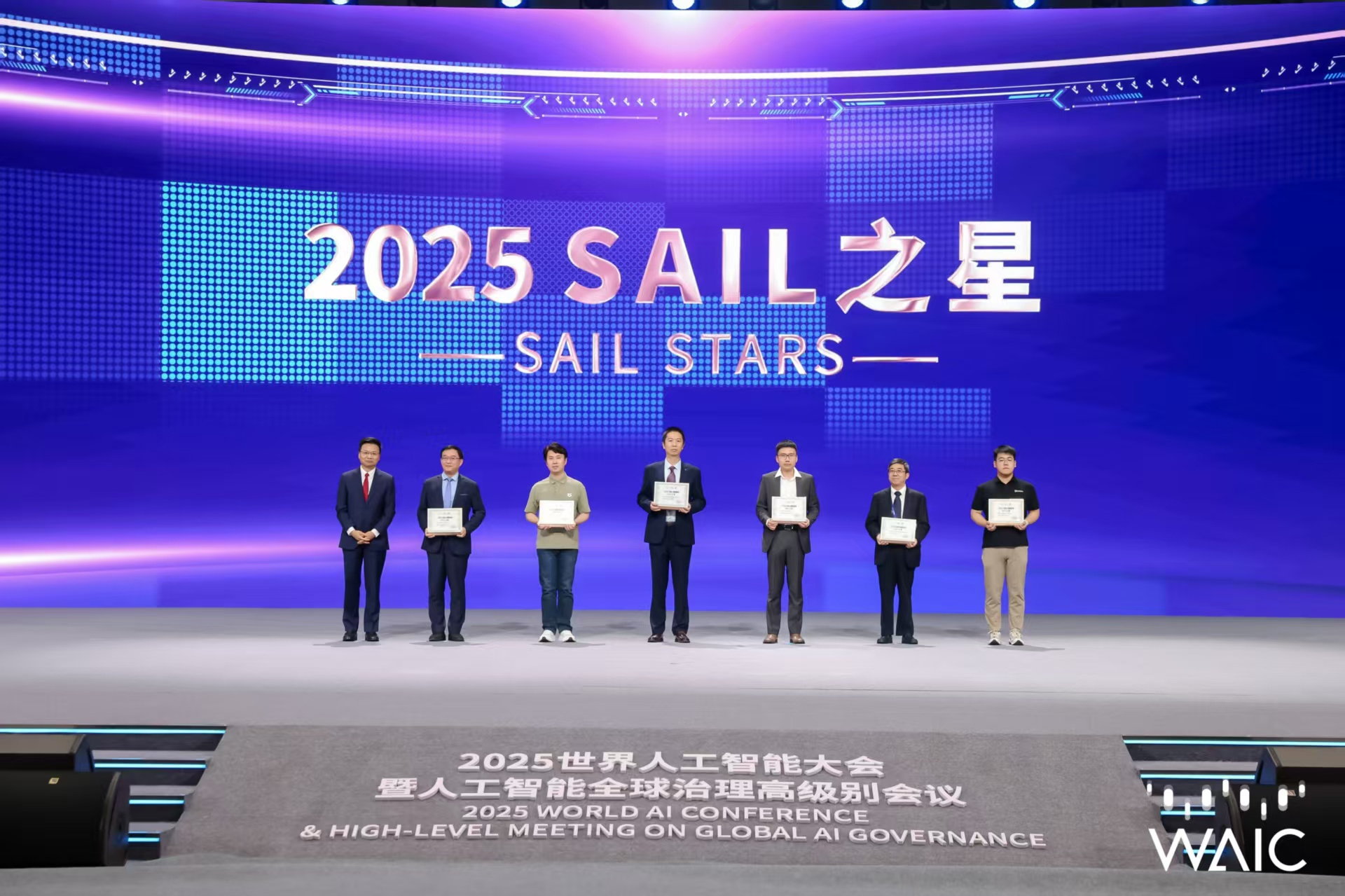 LD乐动官网-海尔智家旗下Candy三筒洗衣机获评“法国消费者年度最佳产品”
